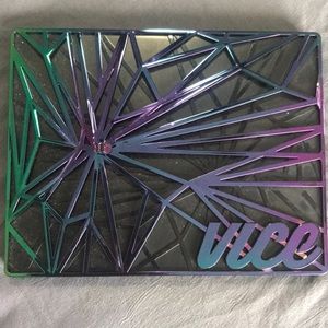 Urban Decay Vice Palette